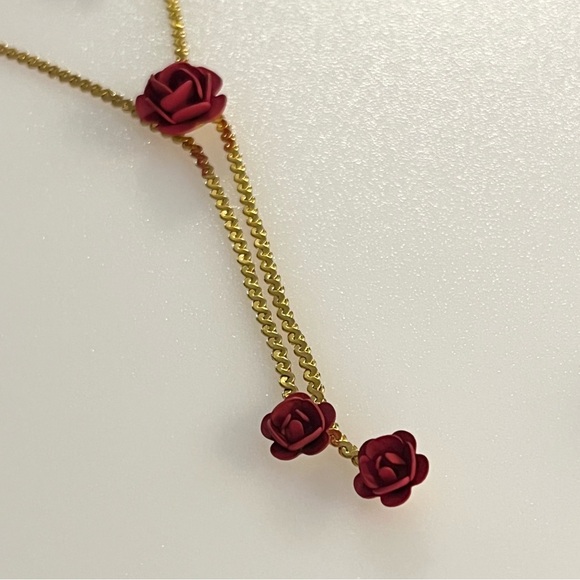Vintage June Birth Flower Necklace and Earrings Set Gold Tone Red Rose Enamel - Picture 3 of 16